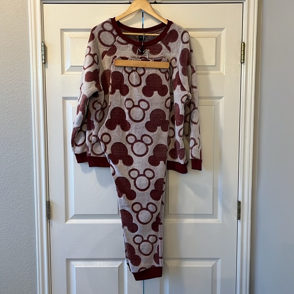New Disney Mickey Mouse Crew Neck Jogger Set Fleece Women’s X-Large - Picture 5 of 8